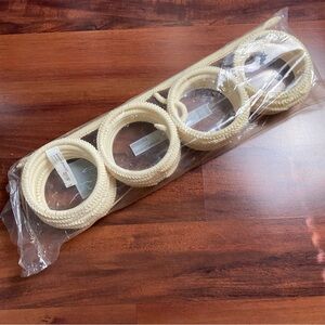 Komplement scarf sunglasses fishnet storage